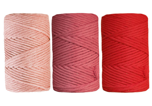 Blush, Brick, Poinsettia - 4mm, Thread Shop Macramé Cord
