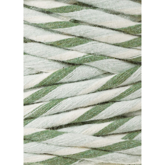 Magic Green - 1.5mm, Bobbiny Macrame Cord